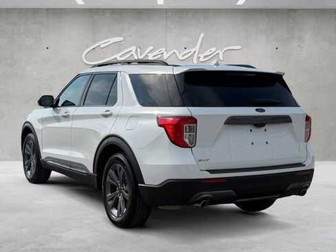 Used 2023 Ford Explorer XLT w/ Equipment Group 202A image 14