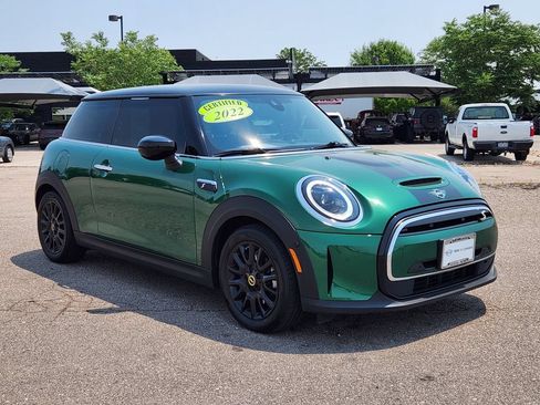 Used 2022 MINI Cooper SE w/ Driver Assistance Package FWD image 4