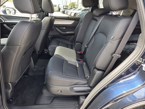 New 2026 MAZDA CX-90 Plug-In Hybrid w/ Preferred image 6