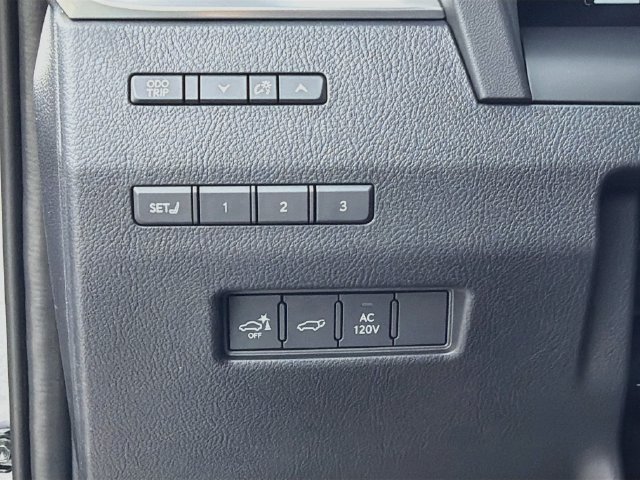 New 2026 Lexus GX 550 w/ Cold Area Package AWD/4WD image 38