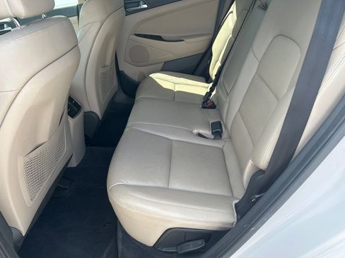 Used 2016 Hyundai Tucson Limited w/ Option Group 03 image 17