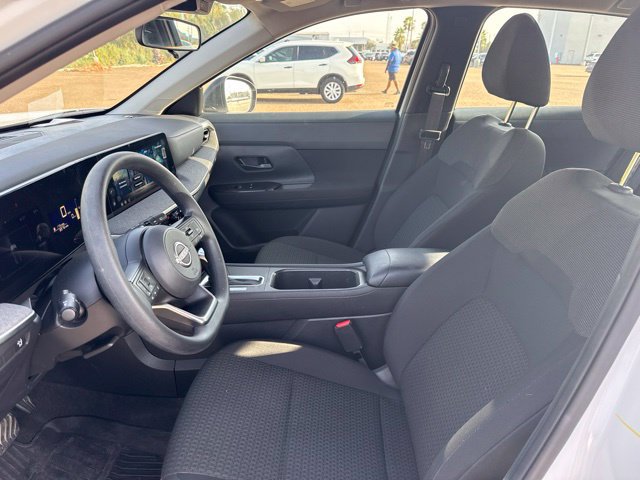 Used 2026 Nissan Kicks S FWD image 9