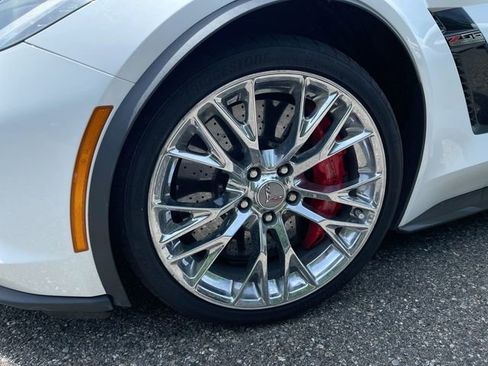 Used 2017 Chevrolet Corvette Z06 RWD image 30