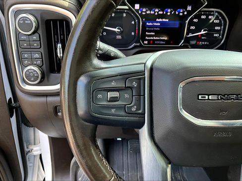 Used 2022 GMC Sierra 3500 Denali AWD/4WD image 12