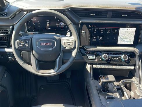New 2026 GMC Sierra 1500 AT4 w/ AT4 Premium Package AWD/4WD image 15