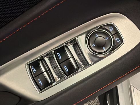 Used 2025 Chevrolet Corvette Z06 RWD image 17