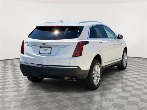 Used 2022 Cadillac XT5 Luxury AWD/4WD image 7