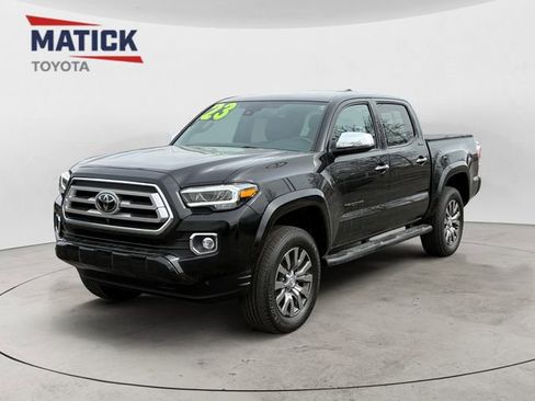Used 2023 Toyota Tacoma Limited image 3