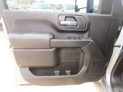 Used 2024 Chevrolet Silverado 2500 Custom w/ Custom Value Package AWD/4WD image 24