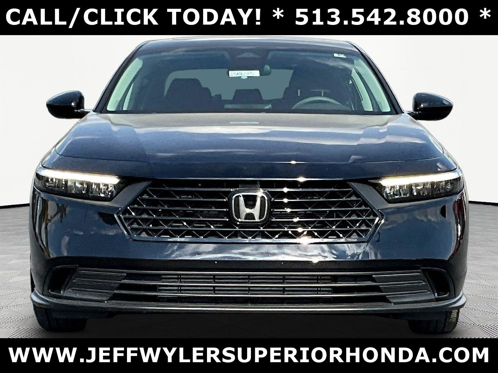 Used 2025 Honda Accord SE image 2