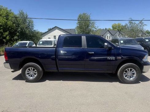 Used 2018 RAM 1500 Classic SLT AWD/4WD image 3