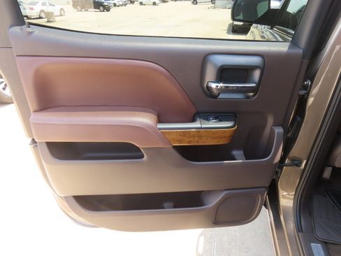 Used 2015 Chevrolet Silverado 1500 High Country w/ High Country Premium Package RWD image 25