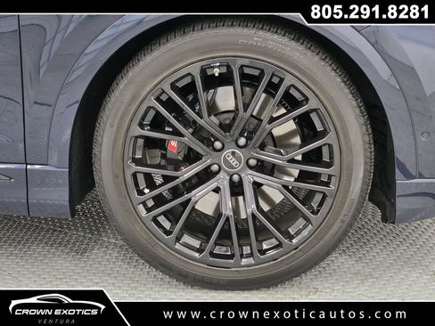 Used 2026 Audi SQ8 Prestige AWD/4WD image 9