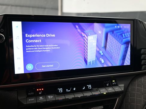 Used 2026 Toyota Camry XLE image 12