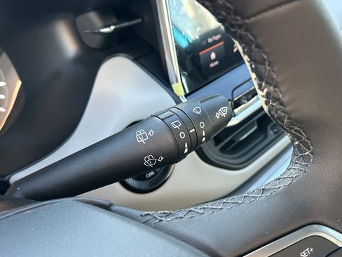 New 2026 Jeep Compass Limited image 19