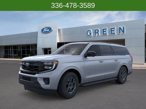 New 2026 Ford Expedition Max Active image 2