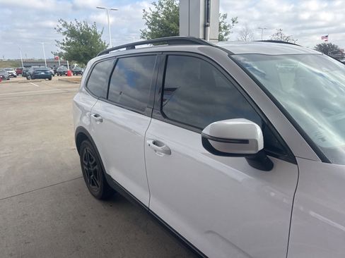 Used 2024 Kia Telluride EX X-Line image 17