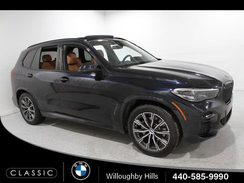 Certified 2023 BMW X5 xDrive40i w/ M Sport Package image 1