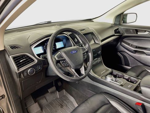 Used 2019 Ford Edge SEL w/ Equipment Group 201A FWD image 23