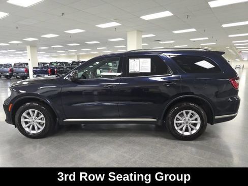 Used 2024 Dodge Durango SXT AWD/4WD image 3