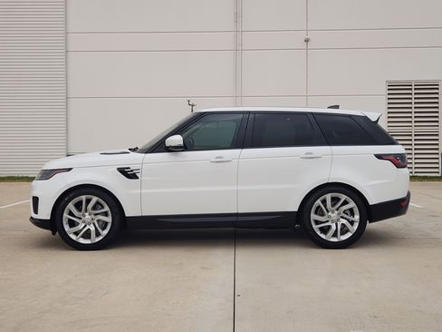 Used 2018 Land Rover Range Rover Sport HSE image 3