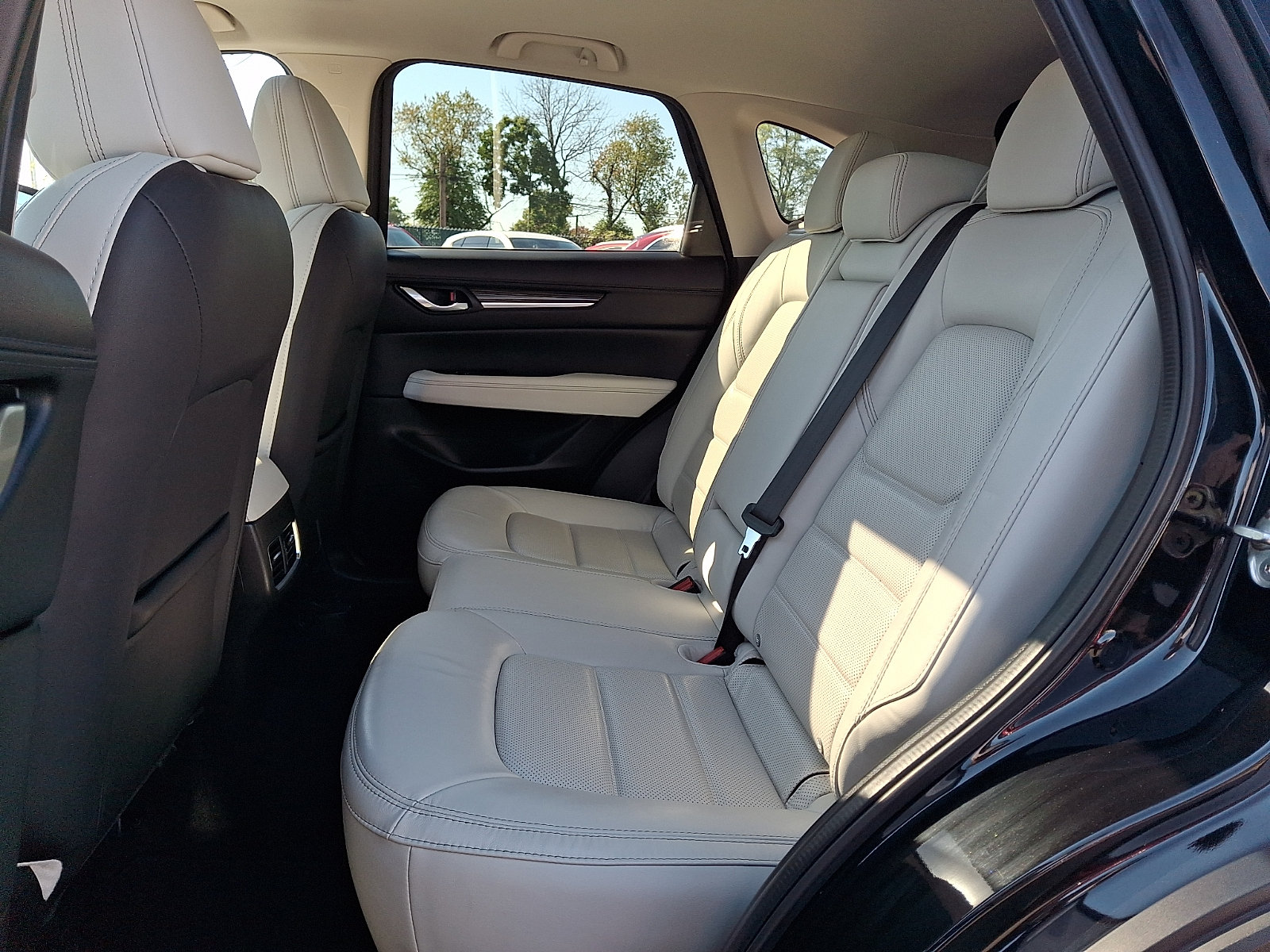 Certified 2022 MAZDA CX-5 AWD 2.5 S w/ Premium Package image 12