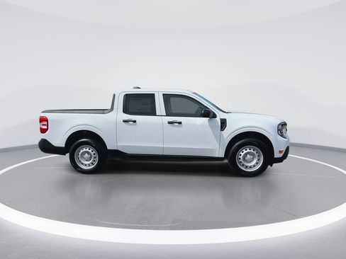New 2026 Ford Maverick XL FWD image 9