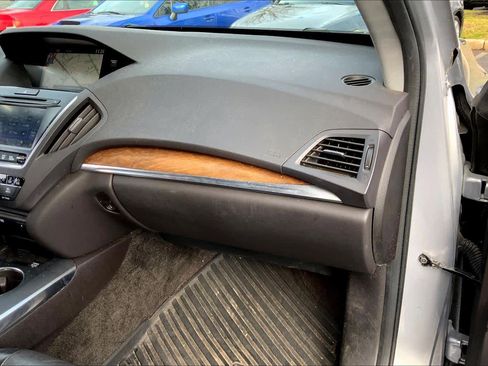 Used 2017 Acura MDX SH-AWD image 18