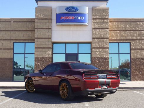 Used 2019 Dodge Challenger SRT Hellcat Redeye image 8