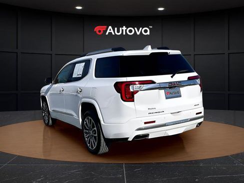 Used 2023 GMC Acadia Denali w/ Denali Technology Package AWD/4WD image 2