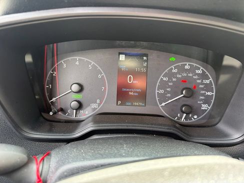 Used 2024 Toyota Corolla Cross AWD Hybrid image 4
