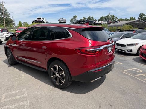 Used 2019 Buick Enclave Premium w/ Experience Buick Package FWD image 7