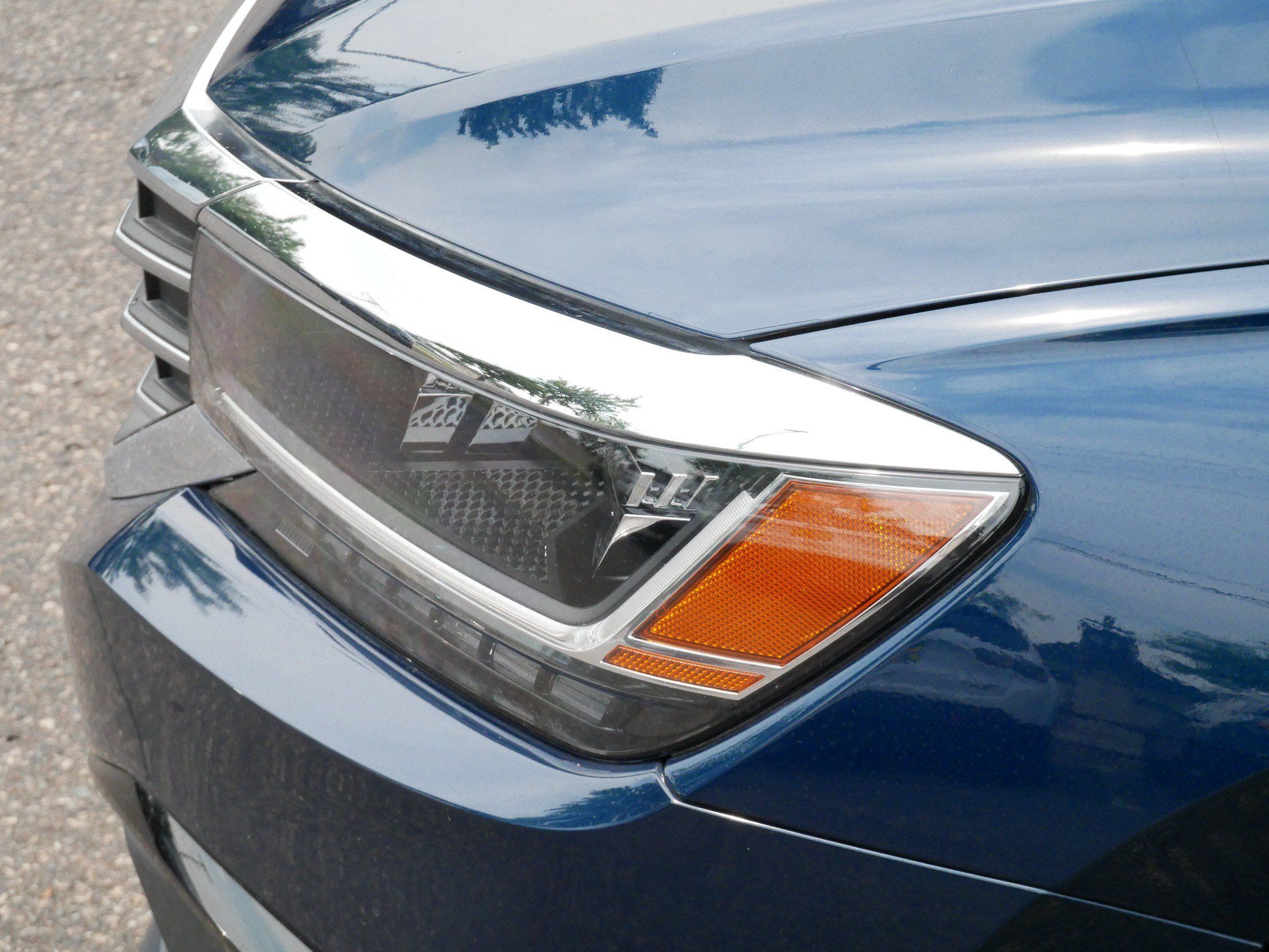 Certified 2020 Volkswagen Passat 2.0T R-Line FWD image 15