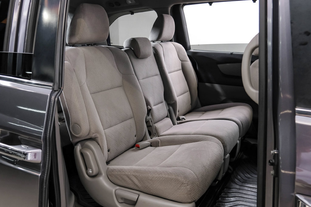 Used 2016 Honda Odyssey SE image 44