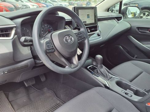 Used 2024 Toyota Corolla LE FWD image 19