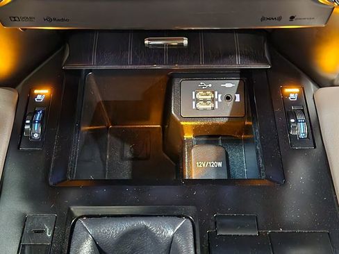 Used 2020 Lexus GX 460 Premium image 39