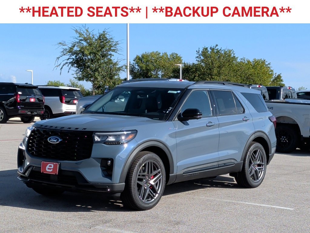 New 2026 Ford Explorer ST-Line w/ ST-Line Street Pack RWD image 3