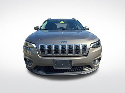 Used 2019 Jeep Cherokee Latitude w/ Popular Appearance Group AWD/4WD image 9
