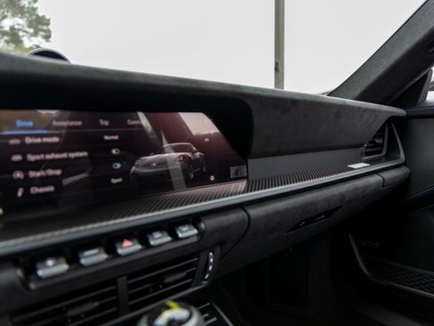 Certified 2026 Porsche 911 GT3 image 44