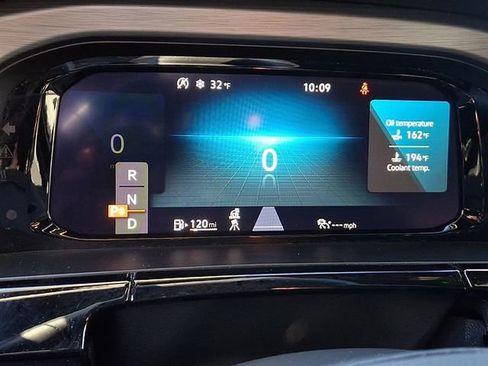 Used 2024 Volkswagen Atlas Cross Sport SE image 20