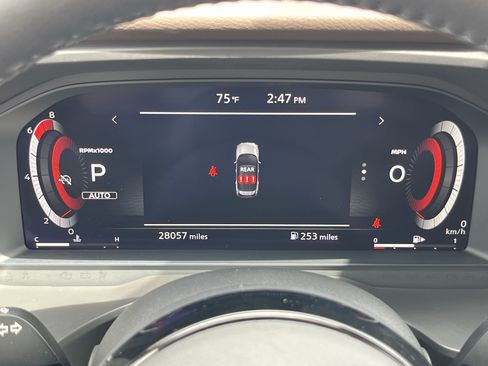 Used 2023 Nissan Rogue Platinum w/ Platinum Premium Package AWD/4WD image 28