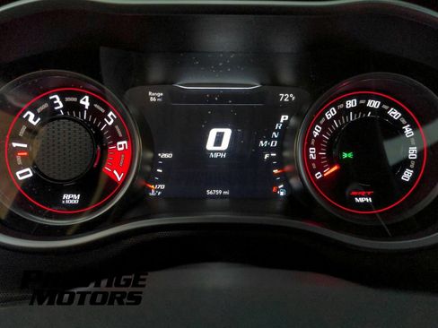 Used 2016 Dodge Challenger SRT RWD image 17