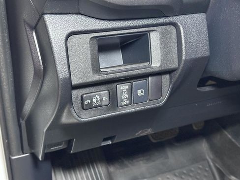 Used 2019 Toyota Tacoma TRD Off-Road image 22