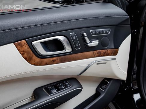 Used 2013 Mercedes-Benz SL 550 image 80