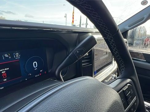 New 2025 Ford F250 Lariat w/ FX4 Off-Road Package image 29