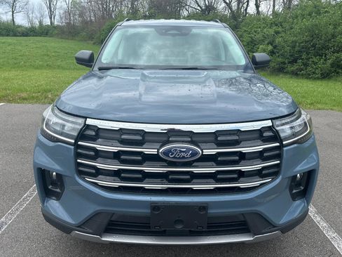 New 2026 Ford Explorer Active AWD/4WD image 14