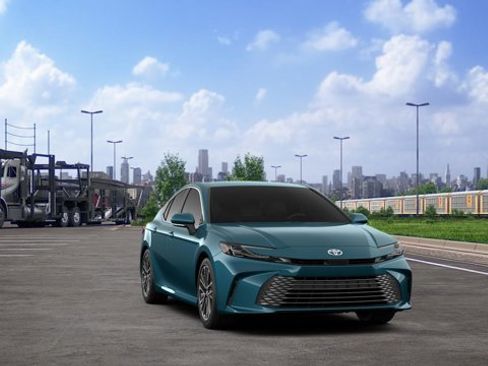 New 2026 Toyota Camry XLE image 18