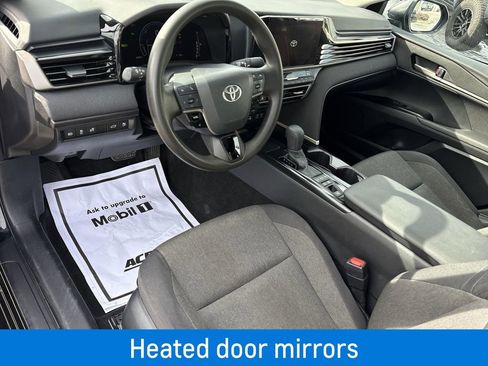 Used 2025 Toyota Camry LE image 12