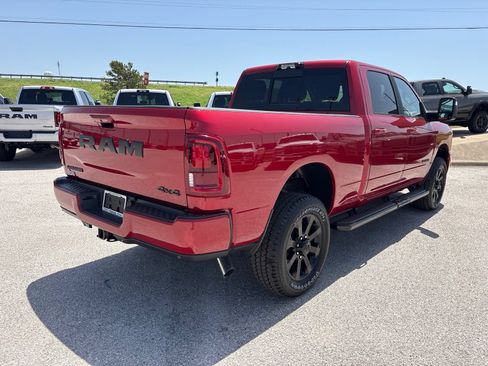 New 2026 RAM 2500 Laramie w/ Night Edition AWD/4WD image 6