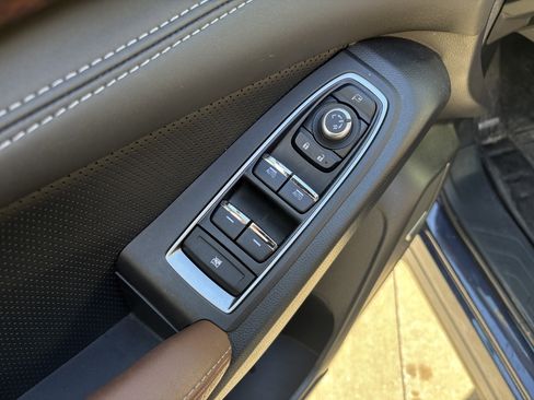 Used 2024 Subaru Ascent Touring image 17